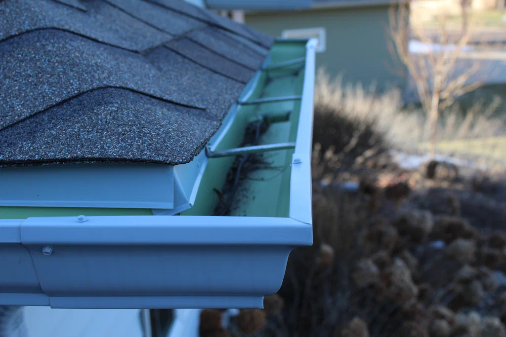 Seamless gutters 2